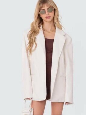Edikted White Faux Leather Oversized Blazer NWT Size Small